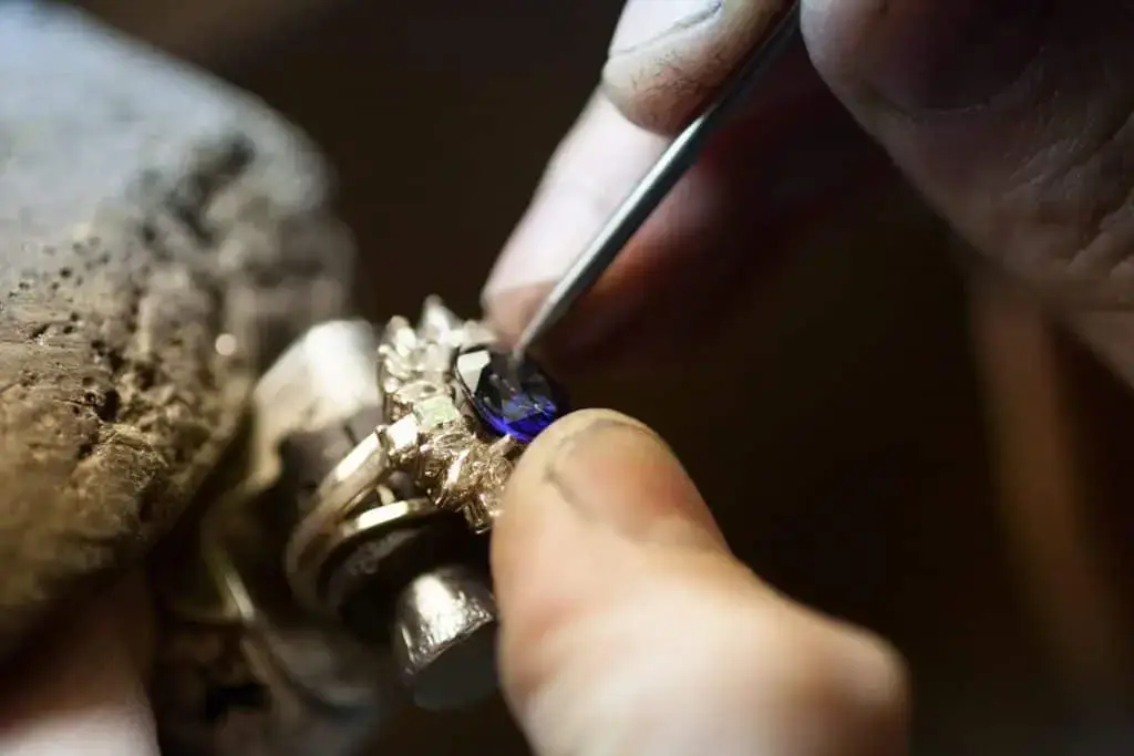 Sapphire Cluster repairs, Claws re-tipping