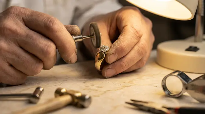Ring restoration service Hatton Garden London